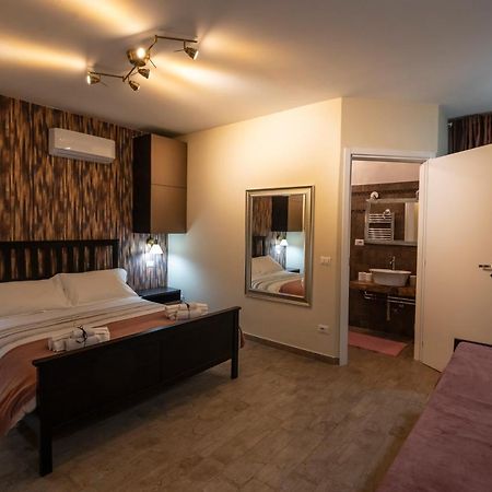 La Collina Dei Cavalieri Villa Belvedere Ostrense Kültér fotó